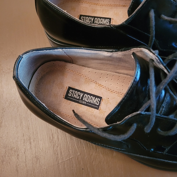 Stacy Adams Men's Black Leather Dress Shoes - Picture 3 of 6